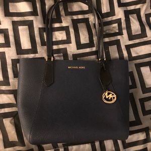 Michael Kors small tote bag